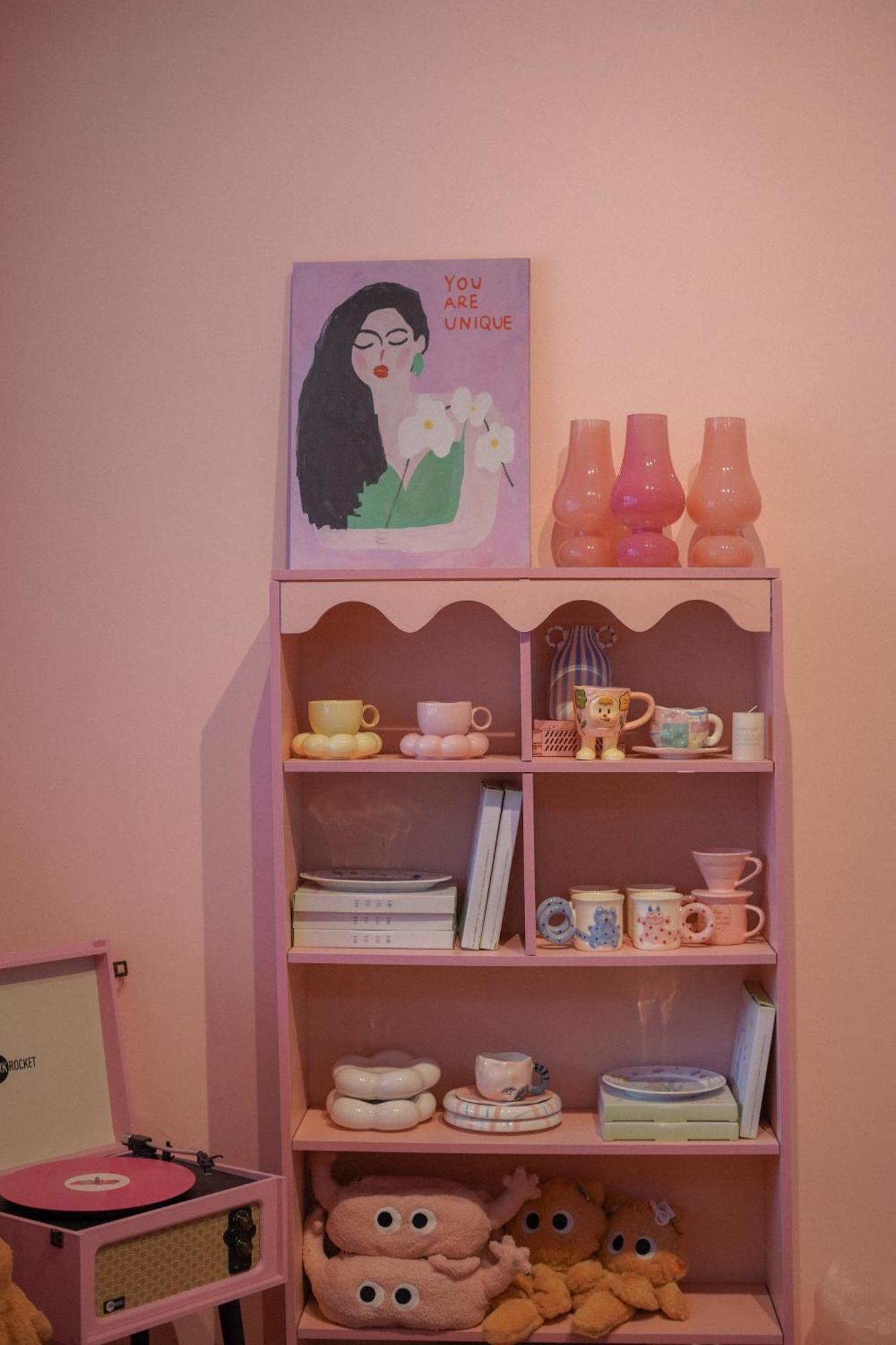 Asrama Pink